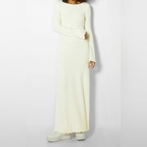 Bershka Elegant Cream Maxi Skirt